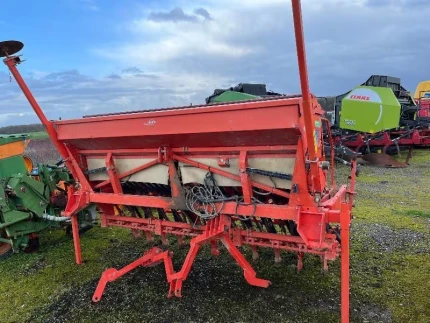 Kuhn INTEGRA 3003