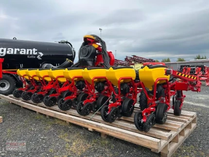 Väderstad TEMPO V TPV 8 + FH 2200