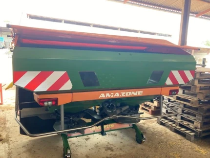 Amazone ZA-TS PROFIS TRONIC / 3200 LITRES / AMATRON 4