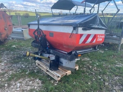 Kubota DSM 1550 SPREADERS