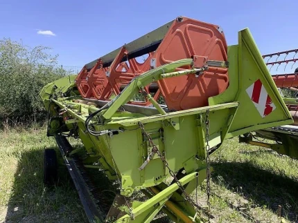 Claas 450 SONNENBLUMENSCHNEIDWERK