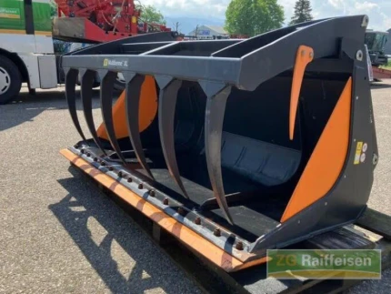 Manitou /QUICKE MULTIBENNE XL 230