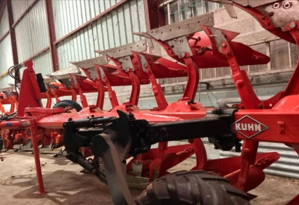Kuhn VARIMASTER 153