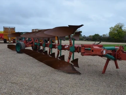 Kverneland RW100 PLOUGH 10-FURROWS