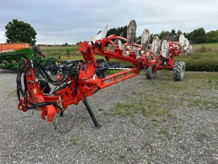 Gregoire Besson SPERB LB8