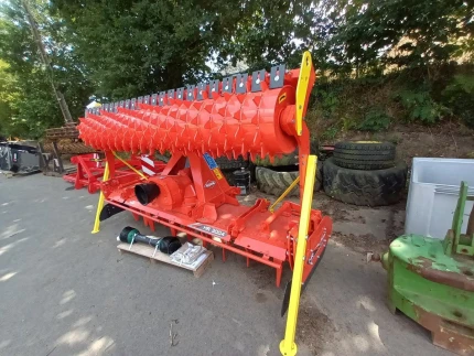 Kuhn HR3004D