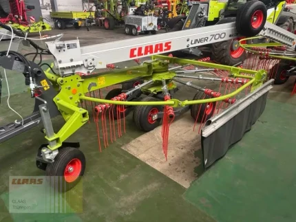 Claas LINER 700