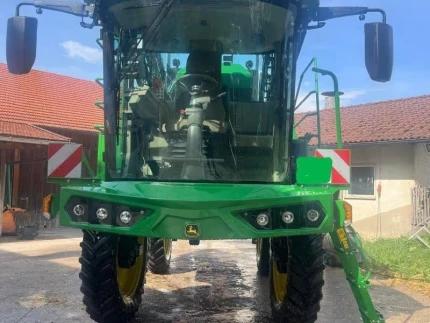 John Deere 