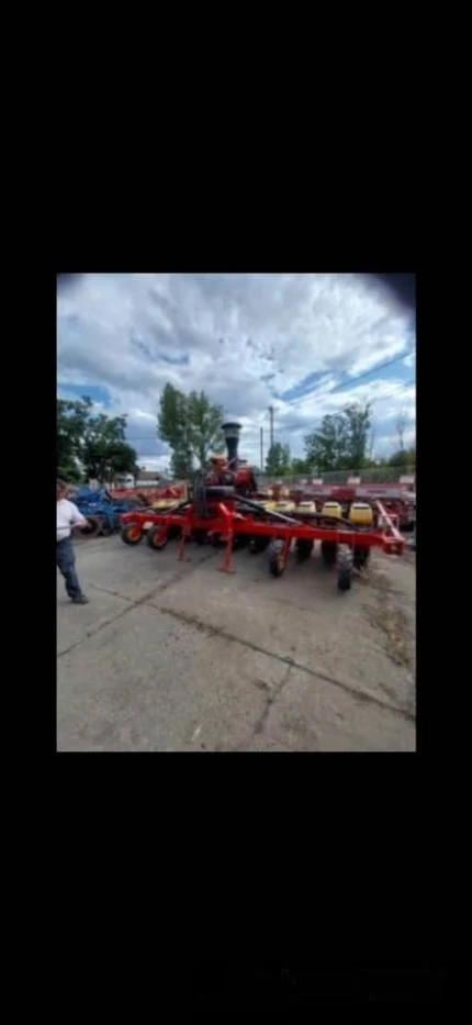 Väderstad TEMPO V12