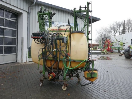 Amazone UF 1000 + FRONTTANK & SECTION CONTROL 15M GESTäNGE