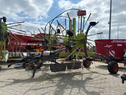 Claas LINER 2900 TREND