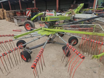 Claas LINER 3100