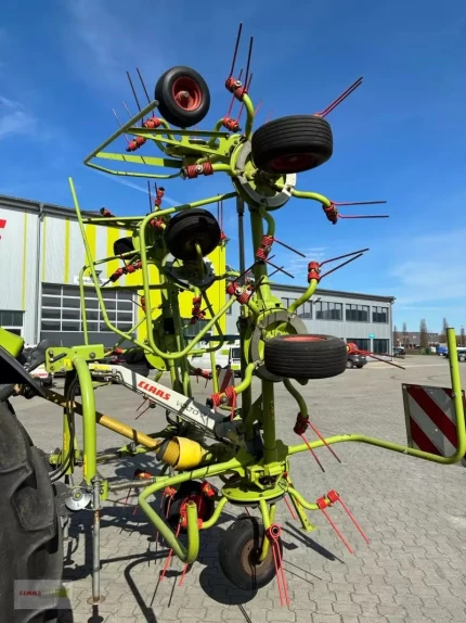 Claas VOLTO770