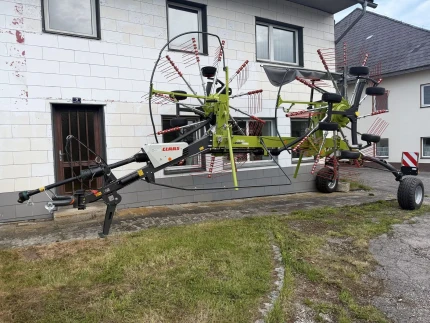 Claas LINER 1700