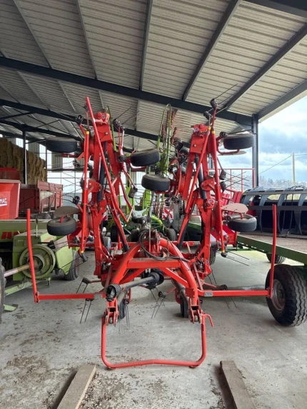 Kuhn GF 8712