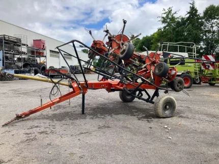 Fella TH 900 T