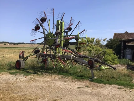 Claas LINER 3100