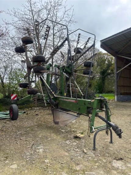Fendt FORMER 8055 PRO FENDT FORMER 8055 PRO FORMER 8055 PRO