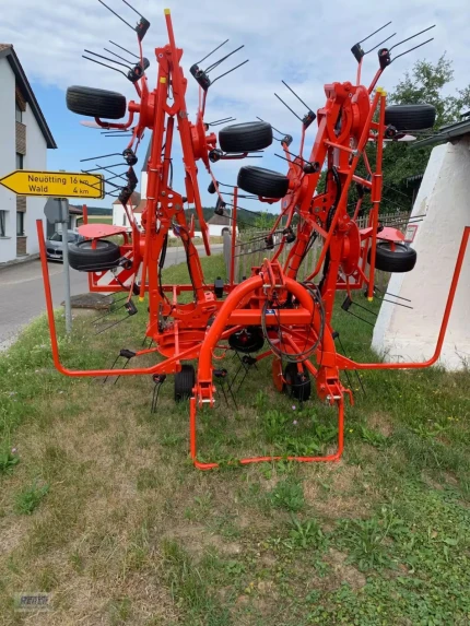 Kuhn GF 8700
