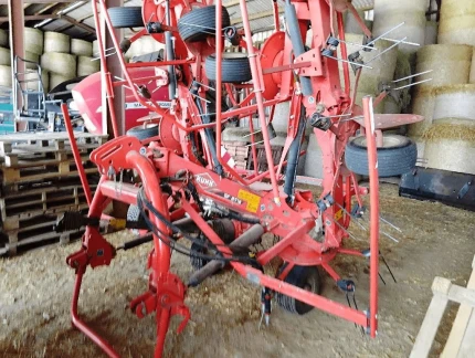 Kuhn GF 8712