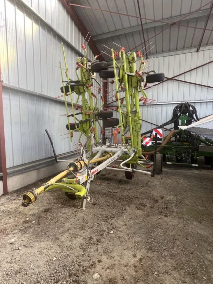 Claas VOLTO 1100 T