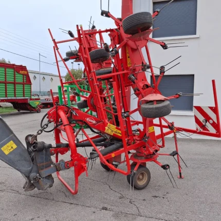 Kuhn GF 8702