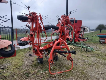 Kuhn GF 7702