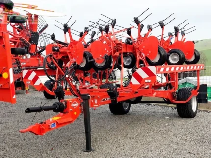 Kuhn GF 13003 T KREISELHEUER
