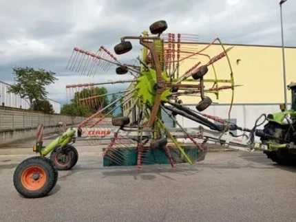 Claas LINER 3100