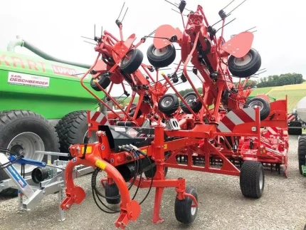 Kuhn GF 10812T KREISELHEUER GEZOGEN