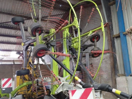 Claas USED 2700