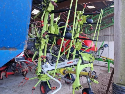Claas VOLTO 900