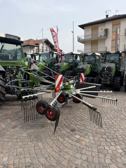Fendt FORMER 351DN