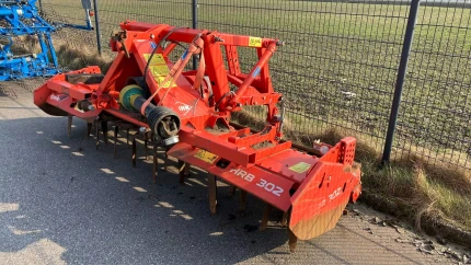 Kuhn HRB 302