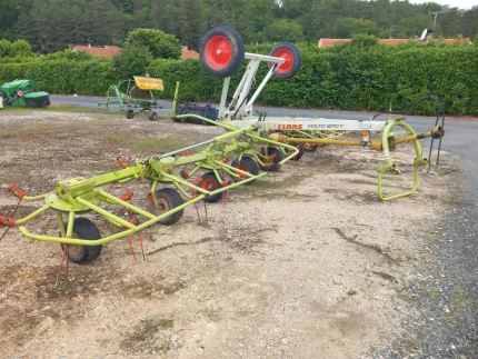 Claas VOLTO 870 T