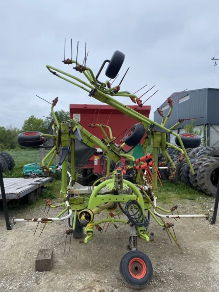 Claas VOLTO 800