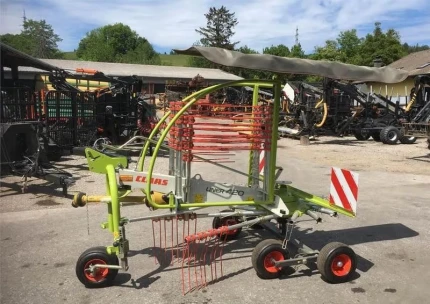 Claas LINER 420