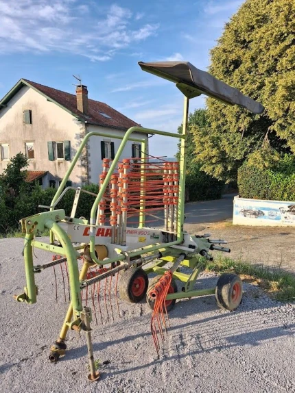 Claas LINER 390 S TANDEM