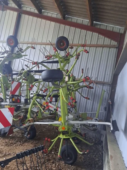 Claas VOLTO 800