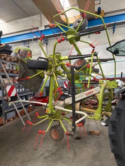 Claas VOLTO 800