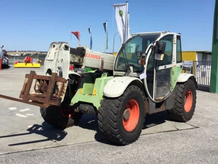 Claas TARGO K70