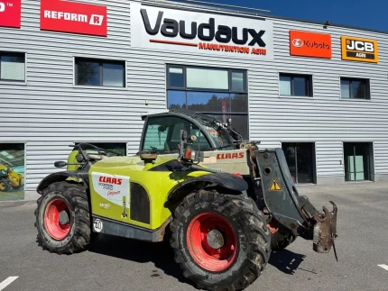 Claas SCORPION 7030