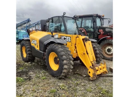 JCB 541-70