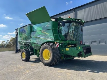 Moissonneuse batteuse - 539CH - 1028H - 2021