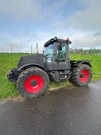 Tracteur agricole - 168CH