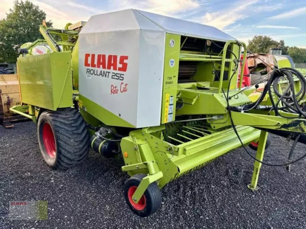 Claas ROLLANT 255 RC UNIWRAP, PRESSE d'occasion — photo 1