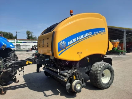 Presse à balles rondes - 13500bottes - 2016