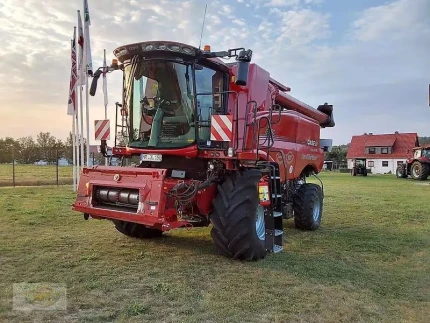 Moissonneuse batteuse - 401CH - 3050H - 2023