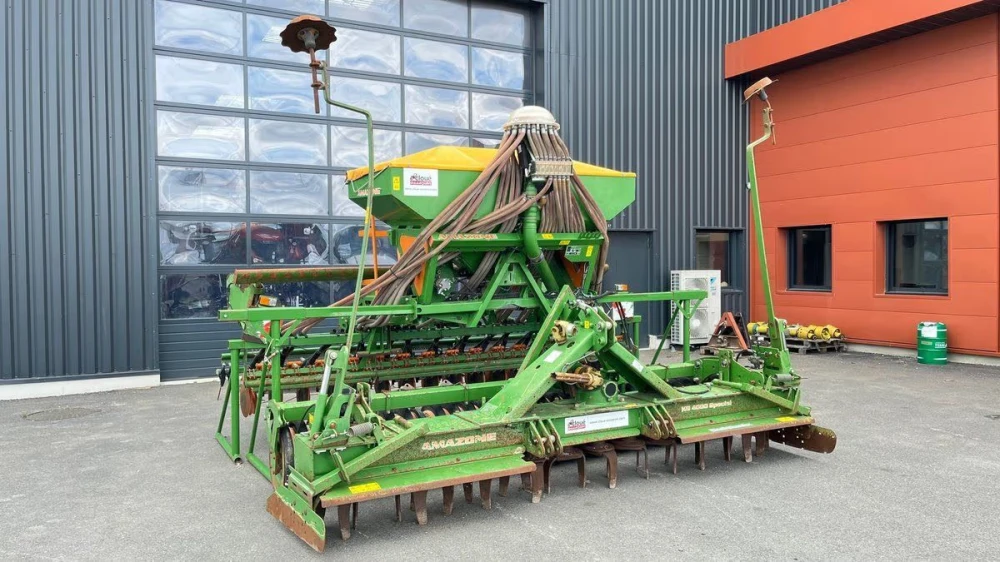 Amazone AMAZONE AD-P 402 + AMAZONE CULTIMIX KG 4000 SPECIAL d'occasion — photo 1