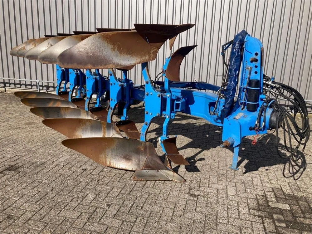 Lemken JUWEL 8 V 4+1 N100 ON-LAND d'occasion — photo 1
